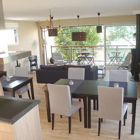 לינה וארוחת בוקר L'alidade D'hotes וימרה