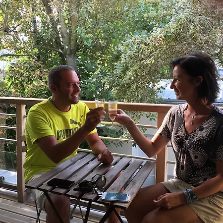 לינה וארוחת בוקר L'alidade D'hotes וימרה